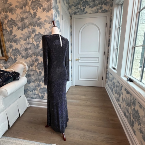 Black Formal - Picture 3 of 3